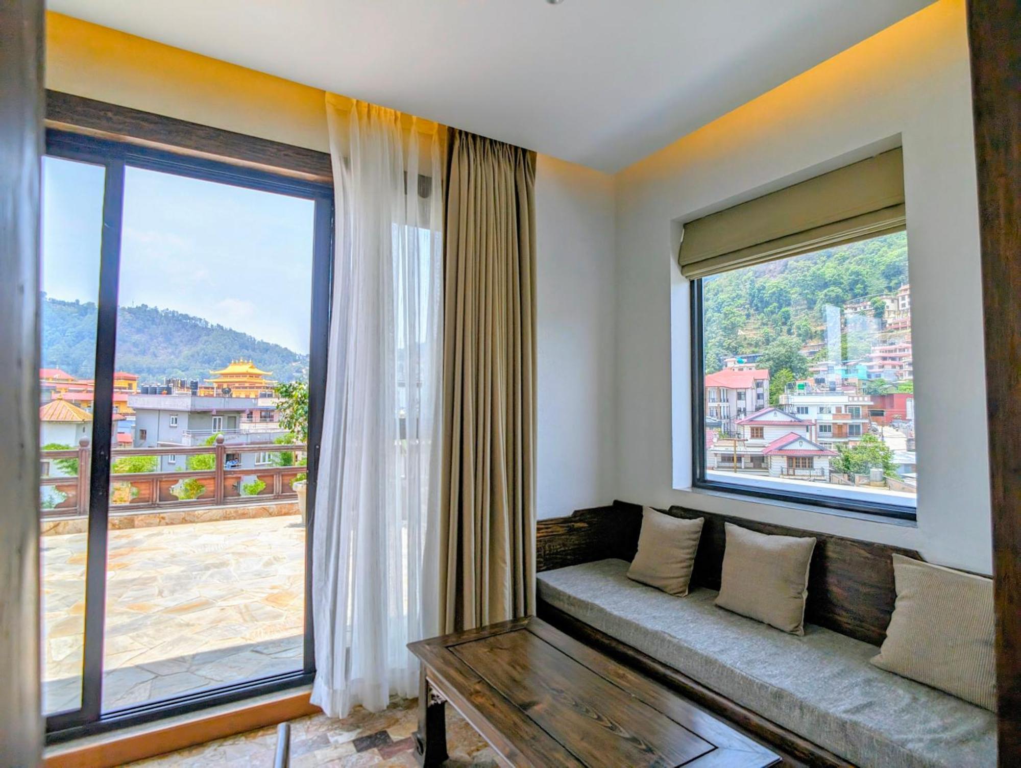 Uma Residence And Suites Катманду Екстериор снимка